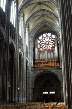 Cathédrale de Clermont, orgue et dernières travées